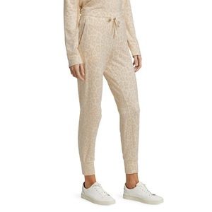 Splendid Supersoft Canyon Leopard Jogger Cream